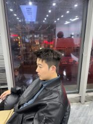 -藤野造型烫染·漂发