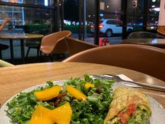 沃歌斯冠军套餐配鸡肉-Wagas沃歌斯(富力广场店)