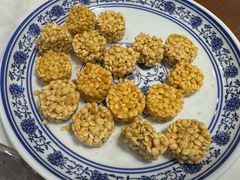 -乡土特色.冷锅鱼.牦牛肉汤锅