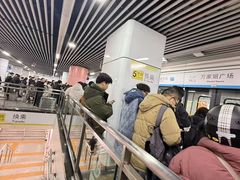 -万泊酒店(长沙五一广场国金中心店)