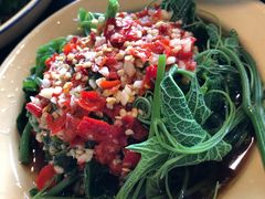 纠缠丝瓜尖-李子坝梁山鸡(李子坝大鸡哥店)