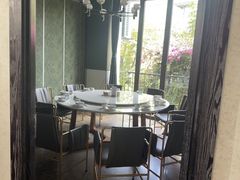 -怡得饭庄·30年老店·宋大妈昆明菜