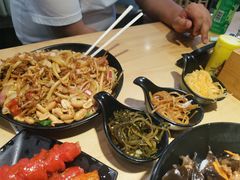 -香香过桥米线(辛吉街店)