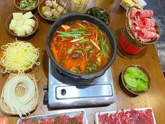 -黔有有贵州酸汤夺夺粉火锅(五味十字店)