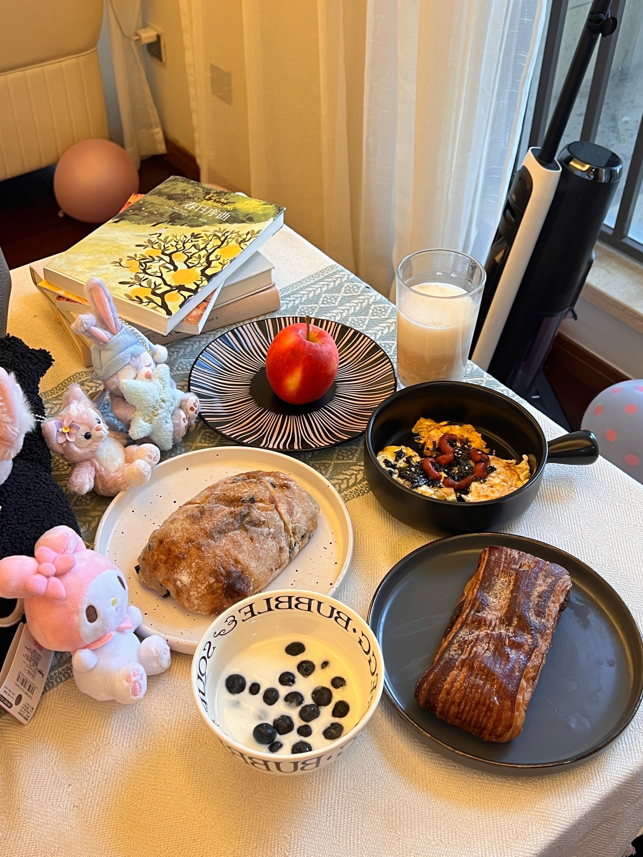 今日早餐:)有恰巴塔才有浪漫的味道
