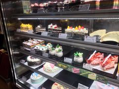 面包甜点陈列柜-85度C(厦门台湾街店)