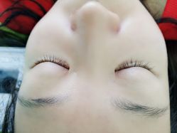 -荟草堂专业痘肌皮肤管理