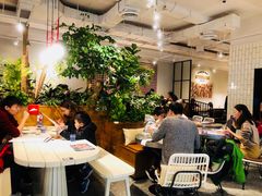 大堂-必胜客(百联又一城店)