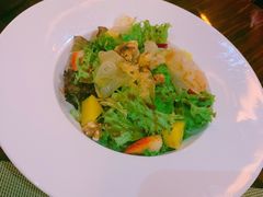 -YUE·6·西式融合餐厅(外滩六号店)