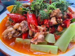 香辣牛蛙-拾光音乐餐酒吧(告庄星光夜市店)