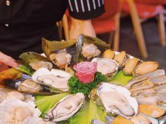 -樾餐厅泰式海鲜火锅(民歌湖店)