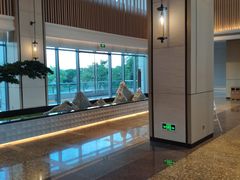 -上海佘山世茂艾美酒店