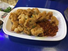 小酥肉-马路边边火锅串串(观前街店)