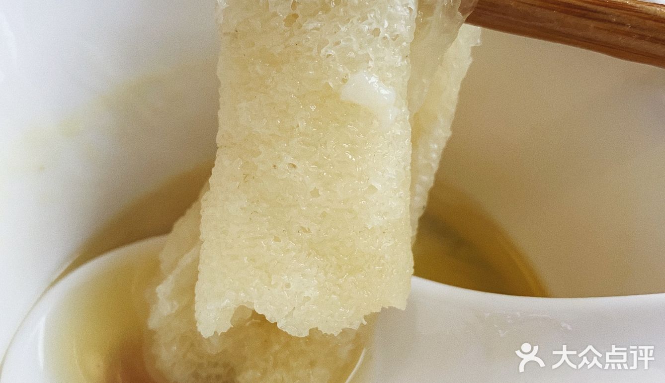 爱吃花胶鸡火锅的都跑来这里了