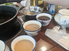 -亿诣蝎府炸酱面羊蝎子火锅(酷车小镇店)