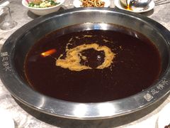 -忘情水鱼头·鲜鱼火锅(滨江中路店)