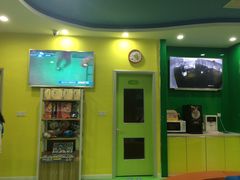 -贝贝鲸亲子游泳俱乐部(富城商楼店)