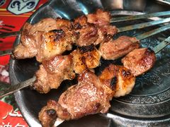 -烤肉小伙烤肉店