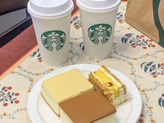 -星巴克(武汉新唐万科广场店)