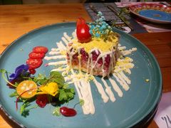 -米德维奇俄式西餐厅(西六道街店)