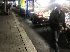 -吴山路夜市