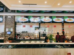 门面-令氏家外家周秦食府(高新店)