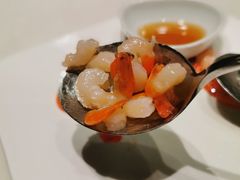 手剥河虾仁-蝶园·装修中(BFC外滩金融中心店)