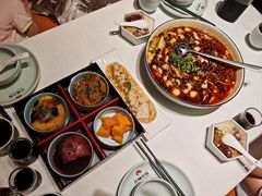 -江城小馆陕南妈妈菜·全球旅行餐厅(钟楼店)