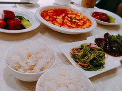 -老上海弄堂菜馆(恒基名人购物中心店)