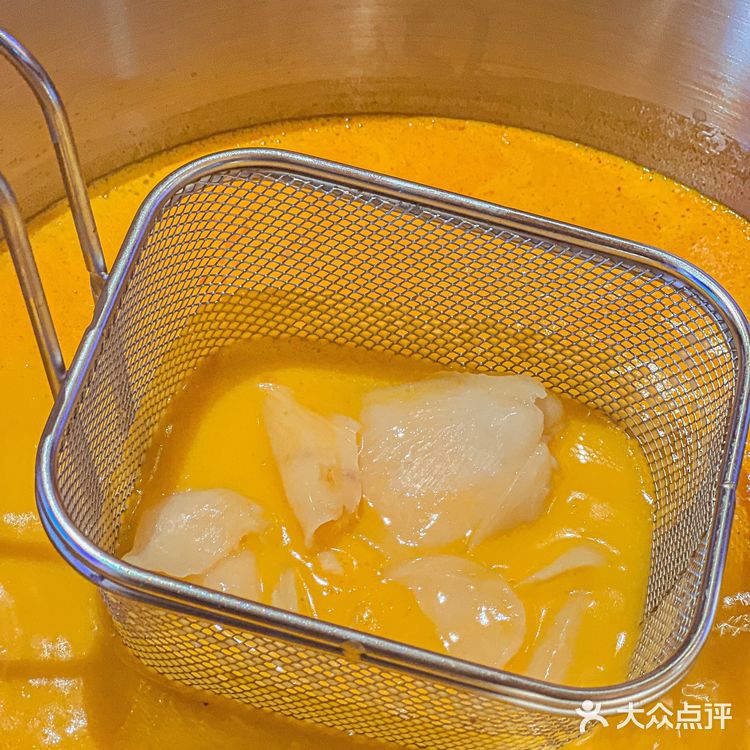 这家港风极致的花胶鸡店真的狂拍三百六十五张才过瘾❗️