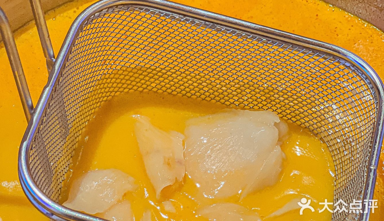 这家港风极致的花胶鸡店真的狂拍三百六十五张才过瘾❗️