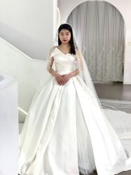 -艾米丽婚纱礼服