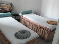 -龙脊堂龙氏推拿 整脊(陆家浜店)