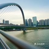 广州新地标-海心桥-开[爱心]桥