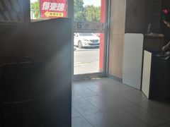 -麦当劳(花桥得来速店)