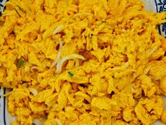 银鱼炒土鸡蛋-品鲜村农家菜·阳澄湖大闸蟹(总店)