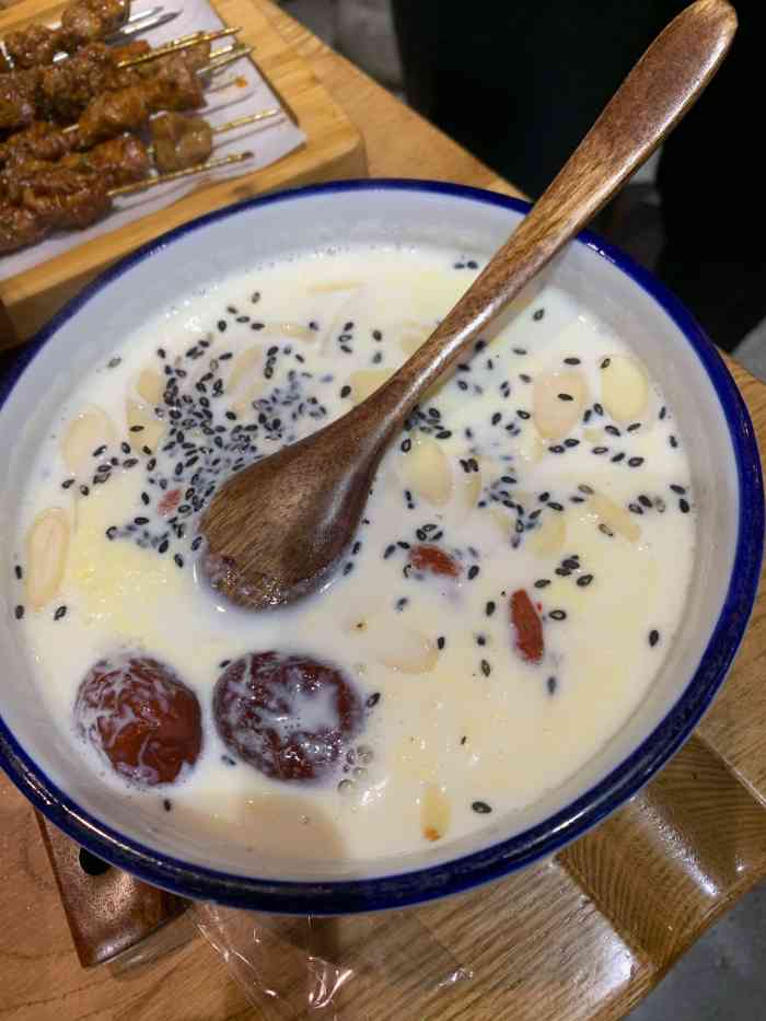 唏嘛香·金城牛大(上海首店)-"被好友强烈推荐的一家面馆,种草许久