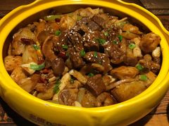 -多嘴肉蟹煲(万达店)