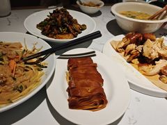 -关东小磨东北菜(漕河泾印象城店)