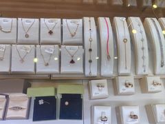 -海星奢选二手奢侈品手表包包鉴定回收寄卖(墨玉南路店)