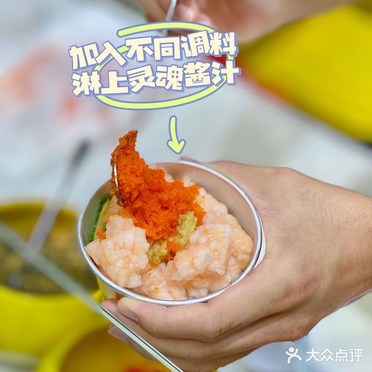 深圳美食[调皮]火遍广州的斯润普手打虾滑来深圳啦[加油]