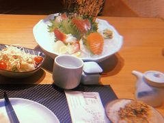 -虹料理·日料放题(悠方店)