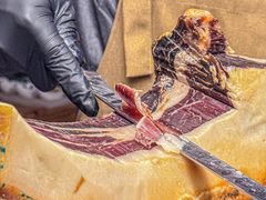 -囧吉香生蚝牛排馆(湖北路店)