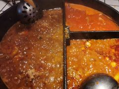 -热火朝天鲜切牛肉火锅(南强街巷店)