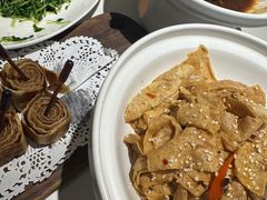 鸡油豆苗-羲和雅苑•北京烤鸭(国贸商城店)