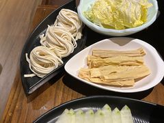 -快乐小羊·内蒙牛羊肉火锅(流花中心店)