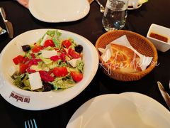 -Efes Turkish & Mediterranean Cuisine 艾菲斯餐厅(陆家嘴店)