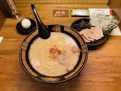 -一兰拉面(新宿中央东口店)