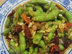 -江城燕子大排档(江汉路步行街店)