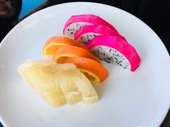 -唐拉雅秀酒店-西锦汇空中BBQ·思创餐厅